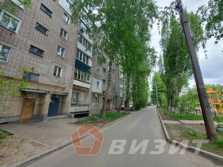 Помещение, 107 м² с двумя входами