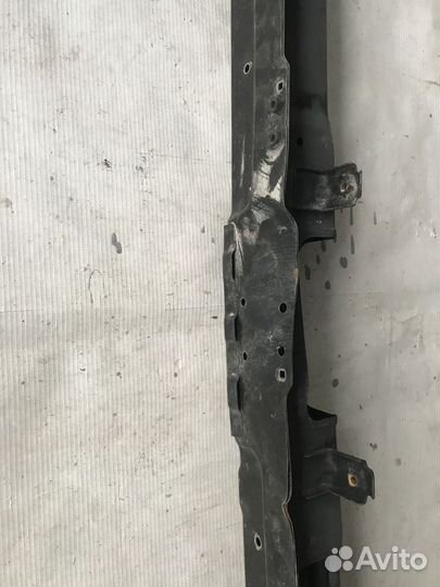 Рамка радиатора Hyundai Creta 2016-2020