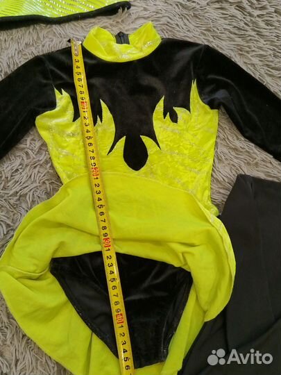 Костюм для фигурного катания