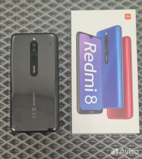 Xiaomi Redmi 8, 3/32 ГБ