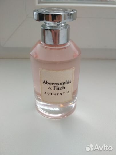 Парфюмерная вода Abercrombie&Fitch Authentic