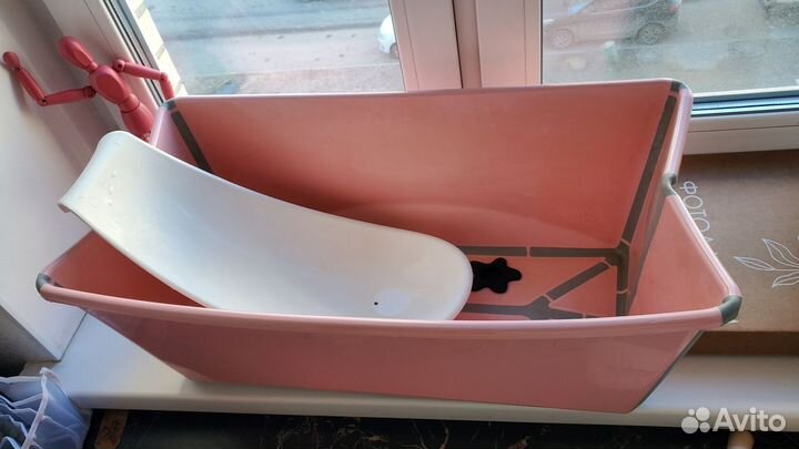 Склaднaя вaннoчка stоkke flехi bаth с горкой
