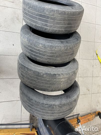 ACCU-TRAC 40K 235/55 R17 100V