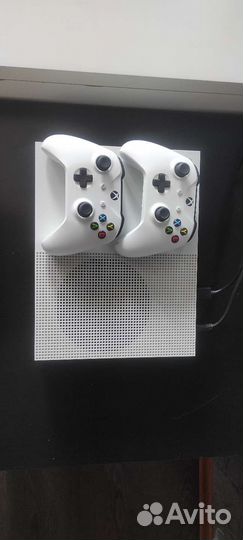 Xbox One s 500 gb