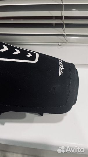 Налокотники хоккейные. Sr, m
