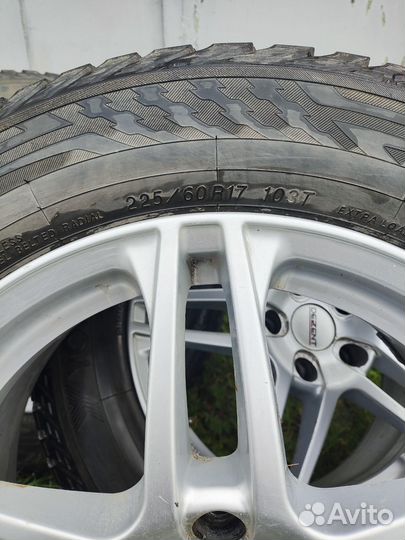 Yokohama Ice Guard IG30 225/60 R17 103