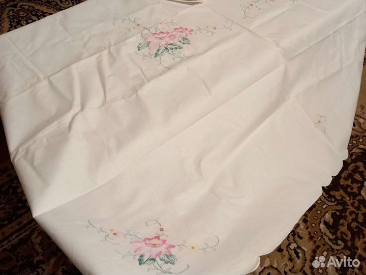 Скатерть и салфетки