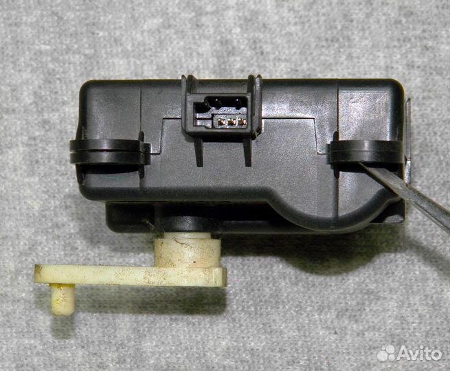 Моторчик заслонки печки Nissan Murano Z50 3F120308