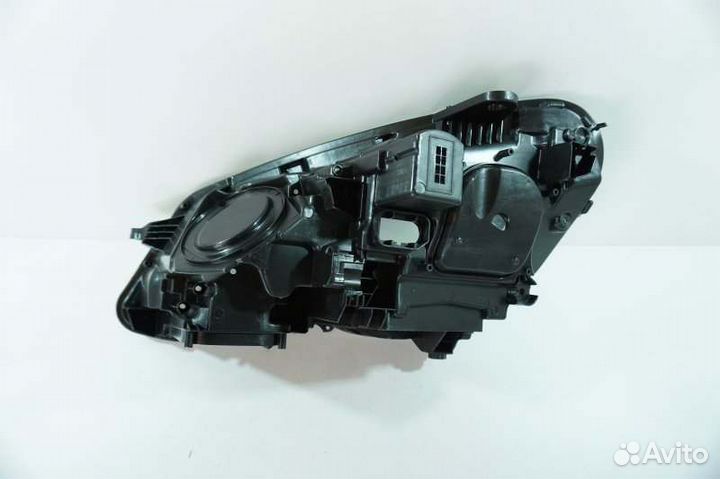 Корпус фары правый Mercedes-Benz E-Class W212