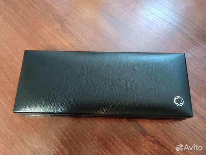 Шариковая ручка Montblanc geometry classique