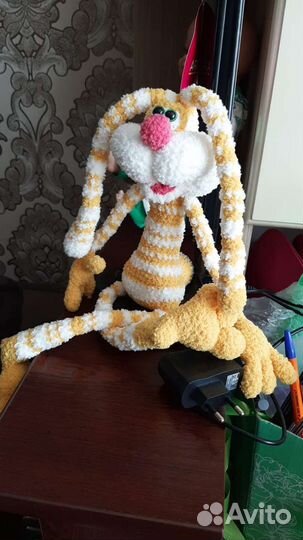 Заяц Крендель. Прикольная игрушка