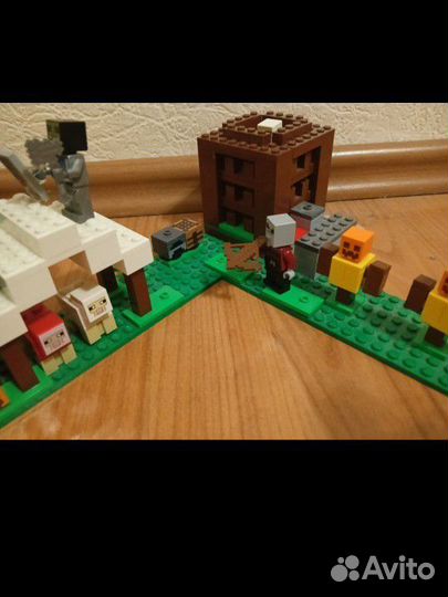 Лего Майнкрафт (3 набора) цена в описании