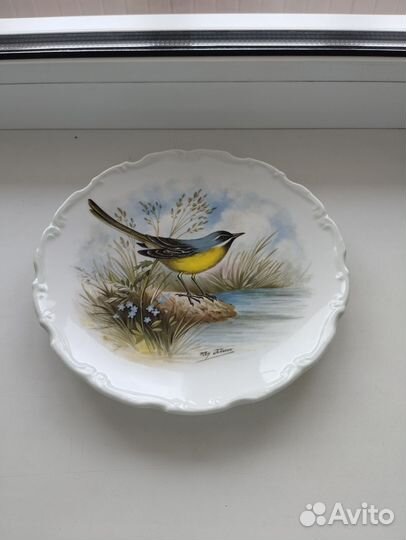 Тарелка Royal Albert