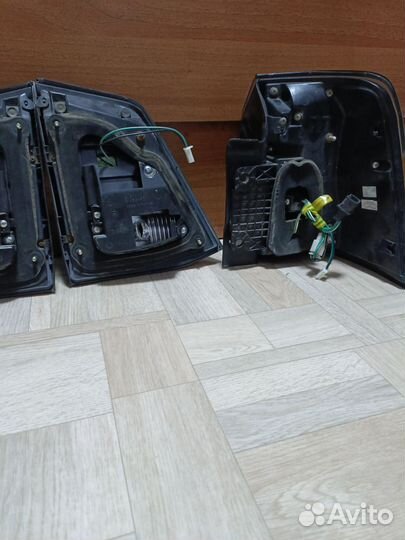 Фары на Toyota land cruiser