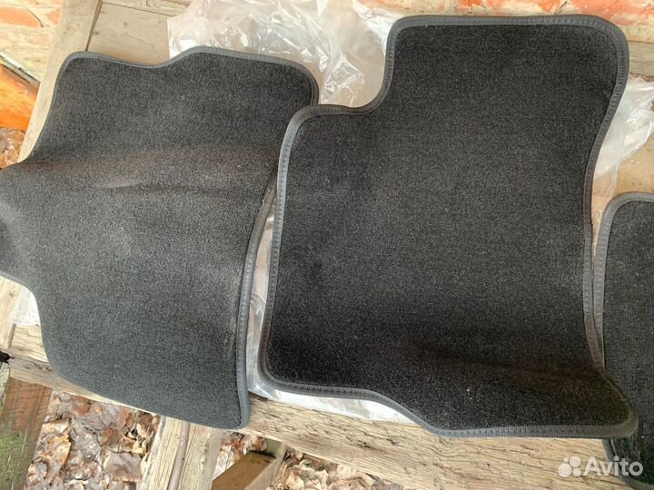 Автомобильные коврики ворсовые для Hyundai Accent