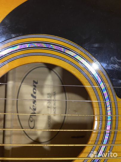 Акустическая гитара