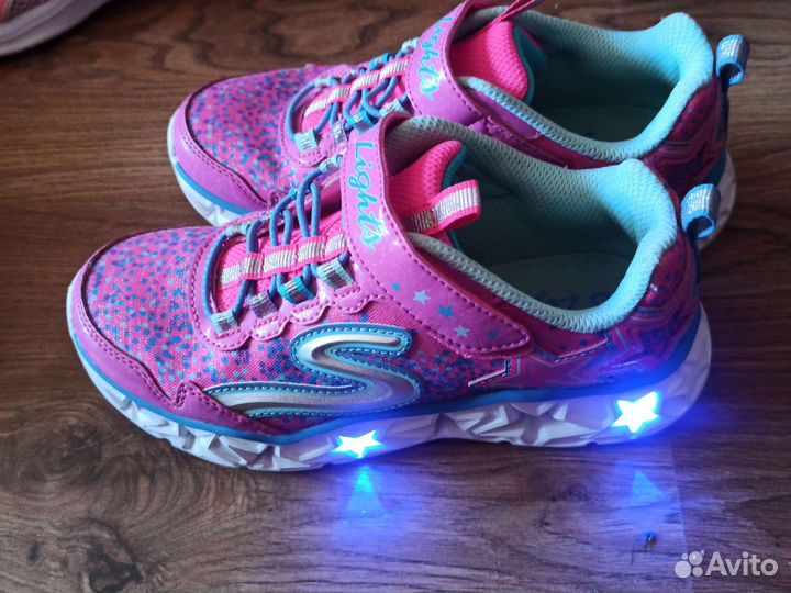 Кроссовки Skechers