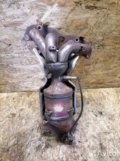 Коллектор выпускной Nissan X-Trail T31