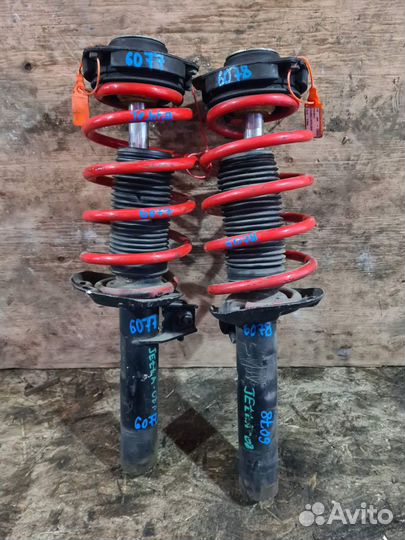 Стойки перед амортизаторы VW Jetta 5 2005-2011