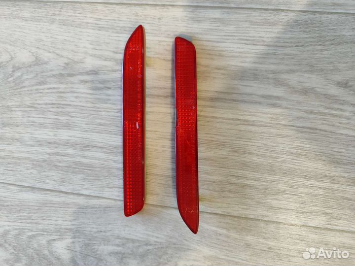 Отражатель заднего бампера Тойота Камри 50