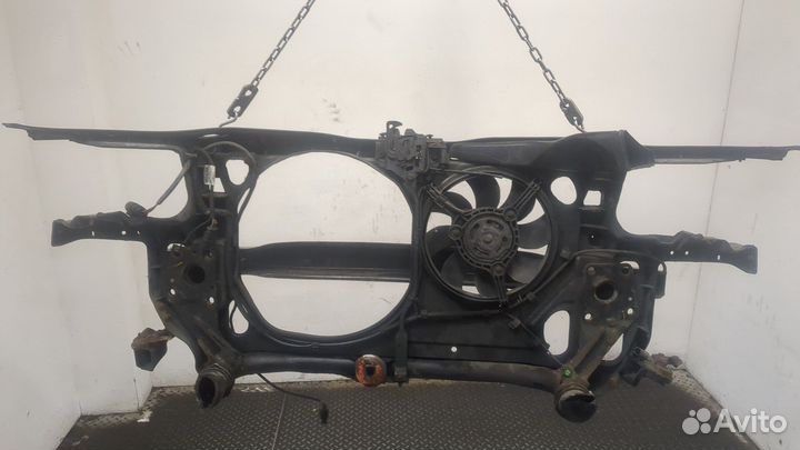 Рамка передняя Volkswagen Passat 5, 2001