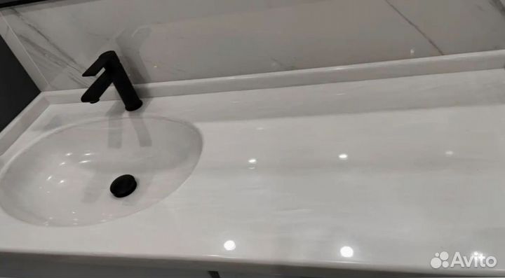 Столешница для ванной из искуственного камня