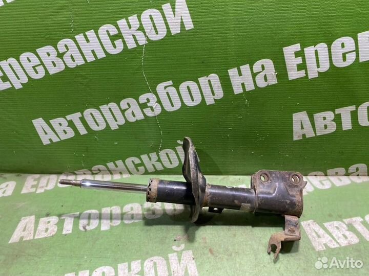 Стойка подвески передняя левая Mitsubishi Galant