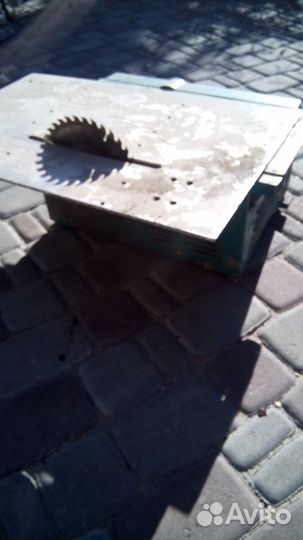 Деревообрабатывающий станок