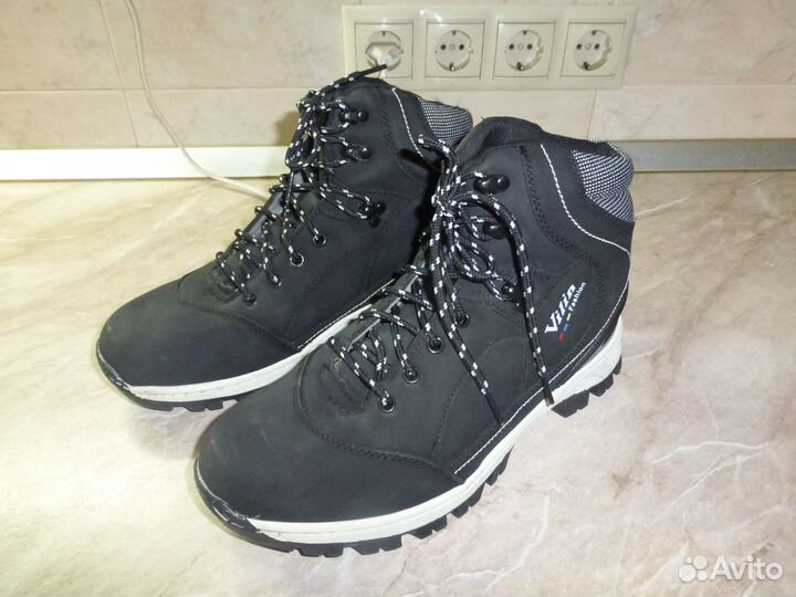 Кроссовки зимние