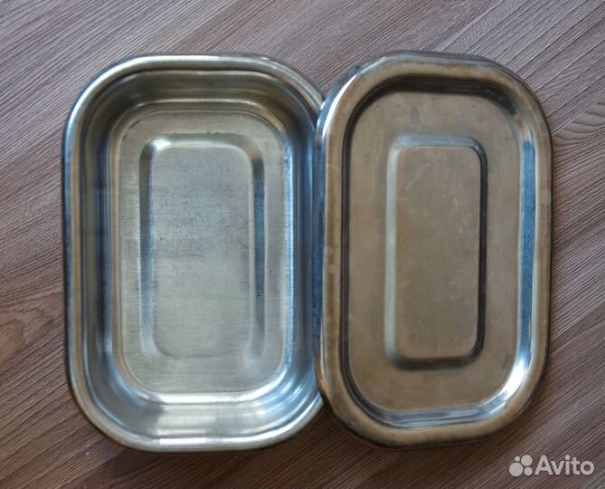 Кухонные принадлежности и посуда