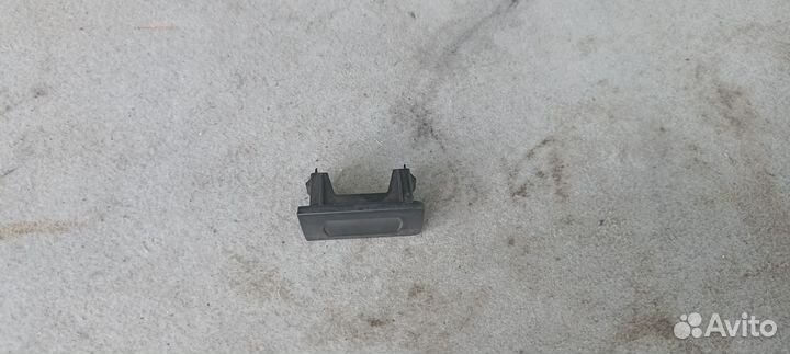 Заглушка кнопок VW Golf 4