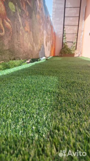 Искусственный газон в рулоне