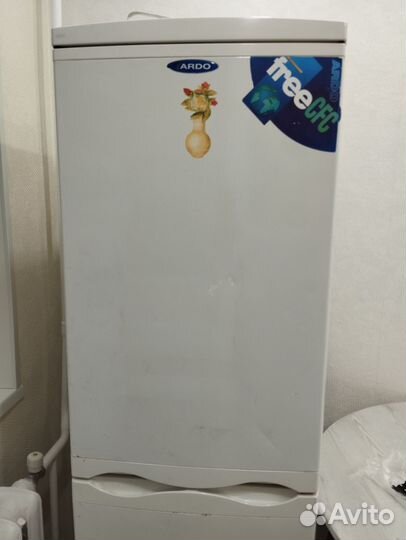 Холодильник бу 50х55х166