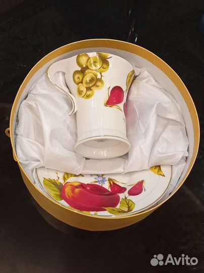 Японский фарфор Yamasen с позолотой новый набор