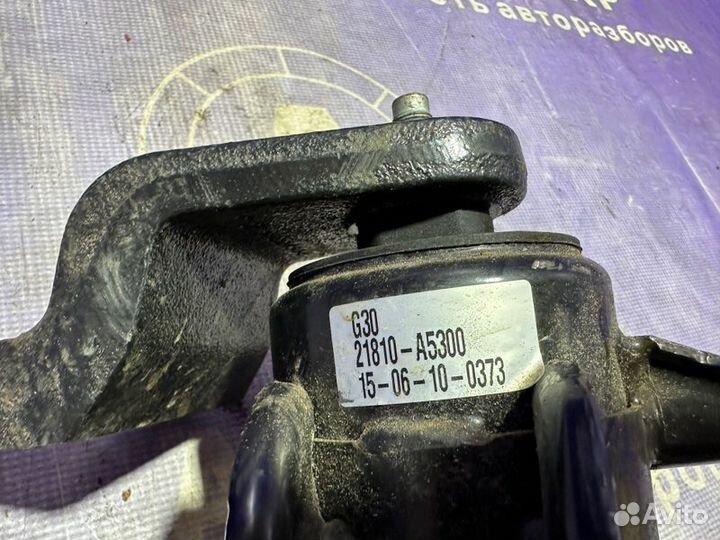 Подушка двигателя правая Kia Ceed JD G4LC 2016