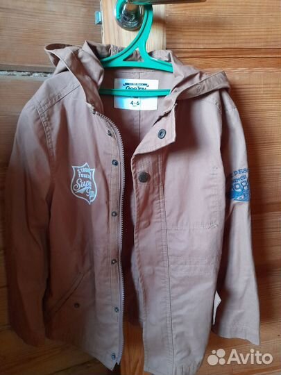 Куртка,ветровка