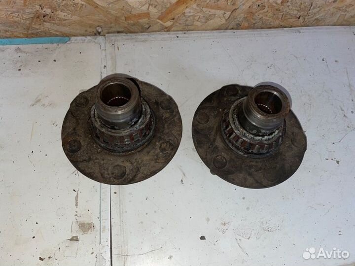 Ступица передняя Toyota Land Cruiser Prado J95