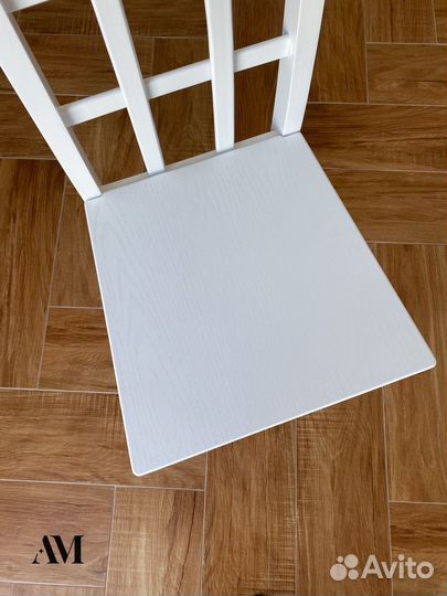 Стул из массива бука в наличии 4 цвета