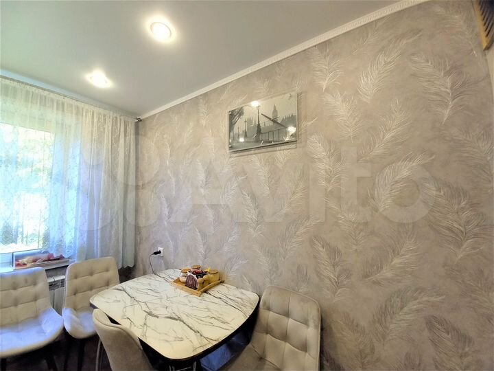 3-к. квартира, 55 м², 1/5 эт.