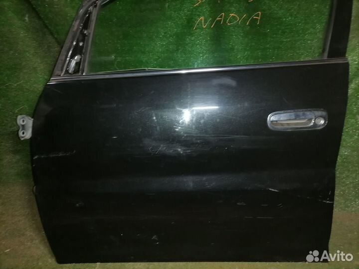Дверь передняя левая Toyota Nadia SXM10 Пустая