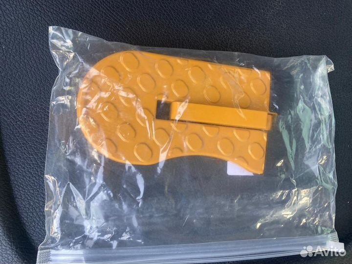 Ступень для подъема на крышу