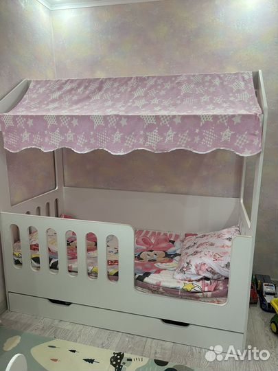 Кроватка-домик