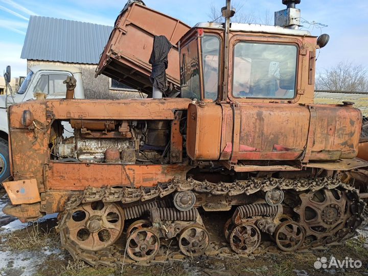 Трактор ВгТЗ ДТ-75 ХДС4, 1992