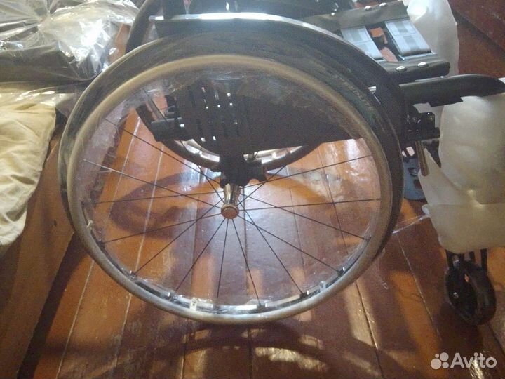 Коляска инвалидная