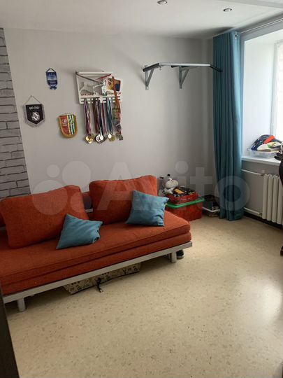 4-к. квартира, 120 м², 4/9 эт.