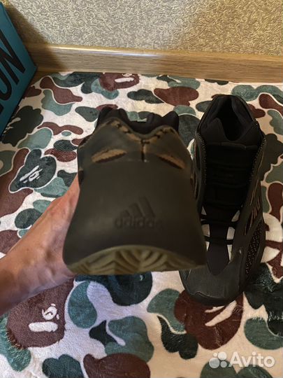 Кроссовки adidas yeezy boost 700 v3 оригинал