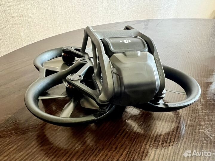 Dji avata combo + remote controller 2