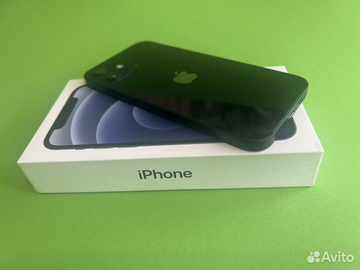 iPhone 12, 64 ГБ