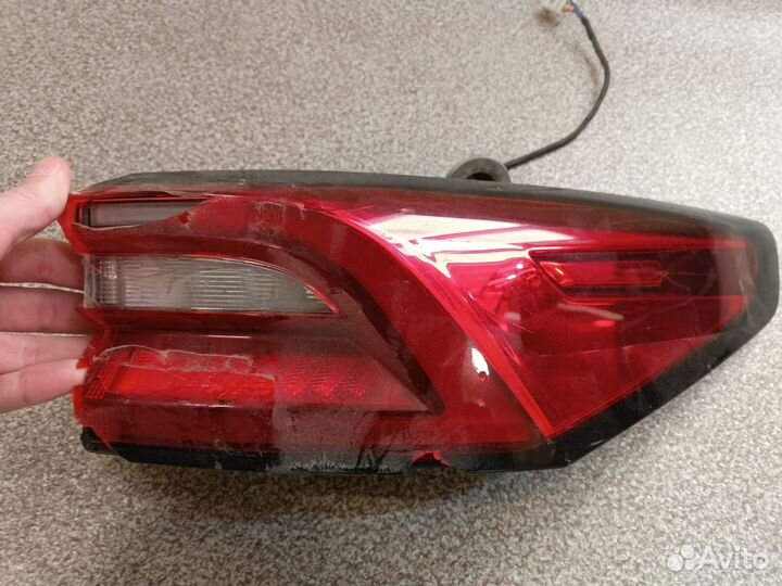 Зданий правый наружный фонарь Chery exeed TXL 2021