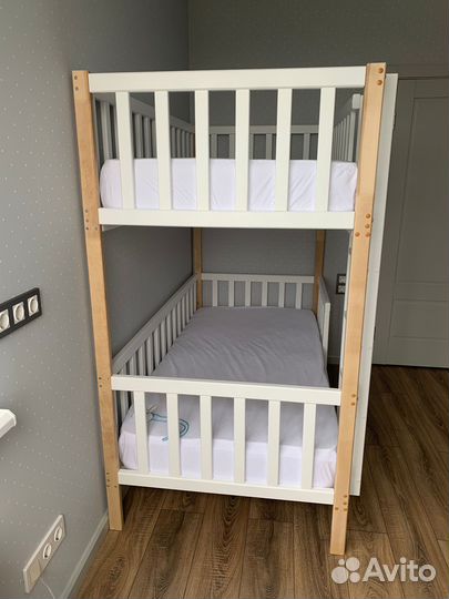 Двухъярусная кровать из массива дерева береза